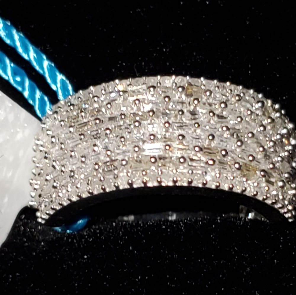 1.00ctw. Diamond Band Ring in Sterling Silver